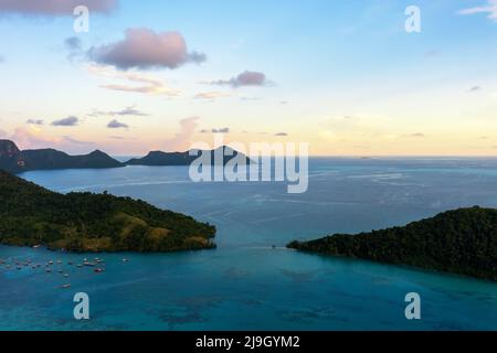 Drohnenansicht Bohey Dulang Island, Semporna Sabah Borneo malaysia Stockfoto