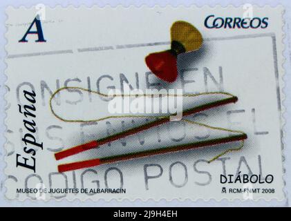 Foto einer spanischen Briefmarke mit einem Spielzeug aus dem Museum in Albarracin 2008 Stockfoto