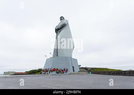 Murmansk, Russland - 24. Juli 2017: Verteidiger des sowjetischen arktischen Denkmals in Murmansk Stockfoto