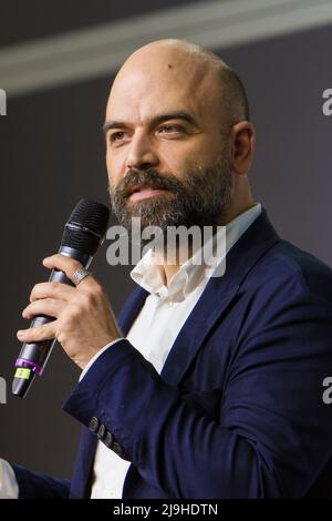 Turin, Italien. 23. Mai 2022. Der italienische Schriftsteller Roberto Saviano ist Gast der Buchmesse 2022 in Turin. Stockfoto