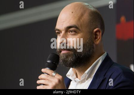 Turin, Italien. 23. Mai 2022. Der italienische Schriftsteller Roberto Saviano ist Gast der Buchmesse 2022 in Turin. Stockfoto