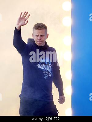 Oleksandr Zinchenko von Manchester City während der Trophäenparade der Premier League in Manchester. Bilddatum: Montag, 23. Mai 2022. Stockfoto