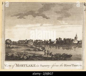 Blick auf die Themse bei Mortlake, 1784. Zwei Herren, die auf dem nahen Ufer fischen, Turm der Kirche der Jungfrau Maria aus dem 16.. Jahrhundert. Blick auf Mortlake in Surrey, von der Themse aus. Kupferstich aus William Thornton’s New, Complete and Universal History of the City of London, Alexander Hogg, King's Arms, No. 16 Pamernoster Row, London, 1784. Stockfoto
