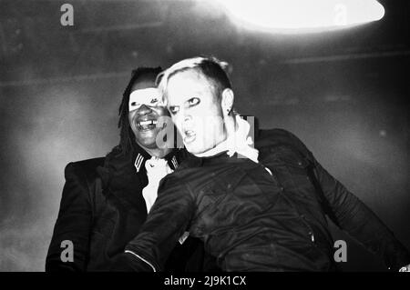 Maxim Reality und Keith Flint - The Prodigy, Hylands Park, Chelmsford, Essex, Großbritannien - 21.. August 2005 Stockfoto