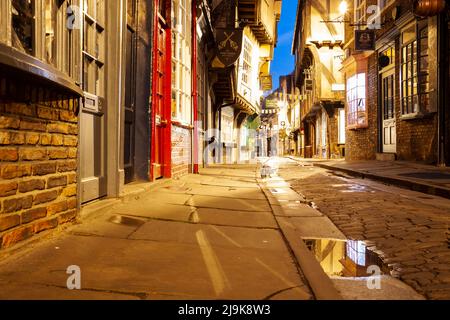 Dawn on the Shambles in York, England. Stockfoto