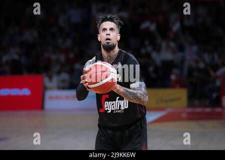 Daniel Hackett (#23 Virtus) während der VL Pesaro gegen Visrtus Segrafredo Bologna spielen aus der Serie A1 LBA 2021-2022 Stockfoto