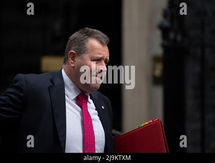 Downing Street, London, Großbritannien. 24 Mai 2022. Mark Spencer MP, Lord President of the Council, Leader of the Commons in Downing Street für wöchentliche Kabinettssitzung. Quelle: Malcolm Park/Alamy Live News. Stockfoto