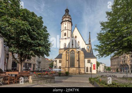 Thomas-Kirche, Thomaskirche, eine gotische romanische Lutherische Kirche aus dem 12. Jahrhundert. Grabstätte von Johann Sebastian Bach in Leipzig Stockfoto
