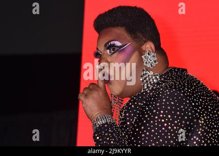 Essigschläge während der Rupaul DragCon 2022, Tag 2, die am Samstag, 14. Mai 2022, im LA Convention Center in Los Angeles, Kalifornien, stattfand. Foto von Stockfoto