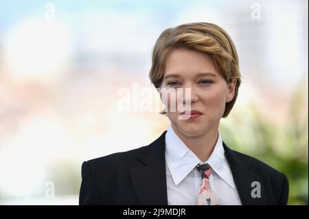 Cannes, Frankreich. 24. Mai 2022, Léa Seydoux bei der Fotocolo für "Verbrechen der Zukunft" während des jährlichen Filmfestivals in Cannes 75. im Palais des Festivals am 24. Mai 2022 in Cannes, Frankreich. Foto von Franck Castel/ABACAPRESS.COM Stockfoto