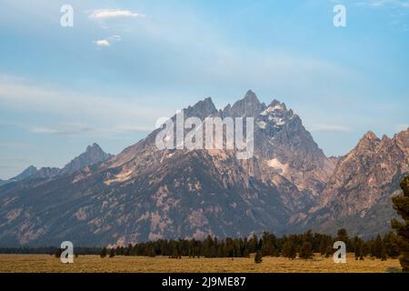 Soft Sun hebt die Grand Teton Range in Wyoming hervor Stockfoto