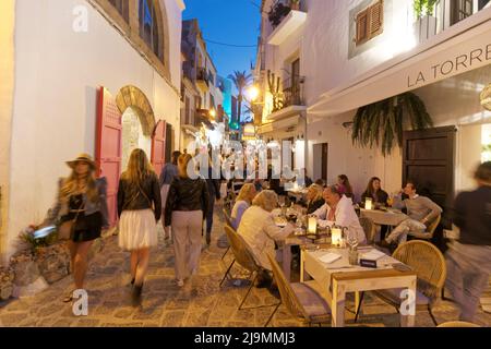 Dalt Vila, Ibiza-Stadt, UNESCO Weltkulturerbe, historische Altstadt, Eivissa, Ibiza, Pityusen, Balearen, Insel, Spanien, Europa Stockfoto