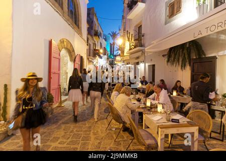 Dalt Vila, Ibiza-Stadt, UNESCO Weltkulturerbe, historische Altstadt, Eivissa, Ibiza, Pityusen, Balearen, Insel, Spanien, Europa Stockfoto