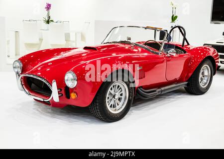 AC Shelby Cobra 427 klassischer Roadster-Sportwagen auf der Techno Classica Essen Car Show. Deutschland - 6. April 2017 Stockfoto