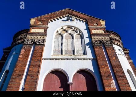 Außenansicht der High Street Methodist Church in Stevenage Old Town, Hertfordshire, Großbritannien Stockfoto