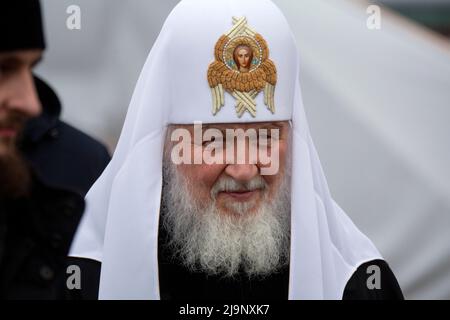 Moskau, Russland. 24.. Mai 2022. Patriarch Kyrill von Moskau und ganz Russland nimmt an einem Konzert zum Tag der slawischen Literatur und Kultur auf dem Roten Platz in Moskau, Russland, Teil. Nikolay Vinokurov/Alamy Live News Stockfoto