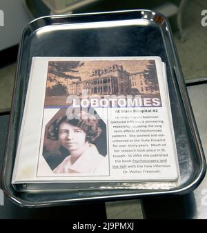 St. Joseph, Missouri, USA. 24.. Mai 2022. Das Glore Psychiatric Museum, das sich in der ehemaligen St. Joseph State Mental Hospital befindet, ist die größte Ausstellung historischer psychiatrischer Behandlungen in den Vereinigten Staaten. (Bild: © Brian Cahn/ZUMA Press Wire) Stockfoto