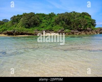 Hoshizuna Beach, Präfektur Okinawa, Japan Stockfoto