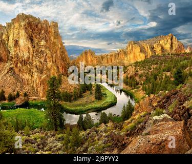 Crooked River in Smith Rock State Park, Oregon Stockfoto