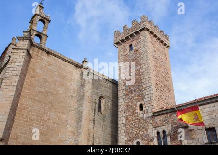 Las Ciguenas Palace am San Mateo Platz, Caceres Old Quarter, Extremadura, Spanien Stockfoto