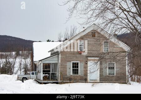 USA, Vermont, Cambridge, Valley Dream Farm House an der Ecke der Irish Settlement Road und Lower Pleasant Valley Road Stockfoto