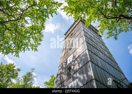 Aussichtsturm auf Vlci hora Stockfoto