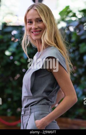 Madrid, Spanien. 25.. Mai 2022. Das spanische Model Vanesa Lorenzo präsentiert Naturalie im Fortuny Home Club in Madrid. (Foto: Atilano Garcia/SOPA Images/Sipa USA) Quelle: SIPA USA/Alamy Live News Stockfoto