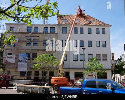 Der Tornado hatte am 20. Mai einen 300 Meter breiten und fünf Kilometer langen Zerstörungspfad durch die Stadt Paderborn verursacht. 43 Menschen wurden verletzt Stockfoto