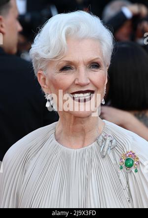 Cannes, Frankreich. Mai 2022. Cannes, Frankreich. Maye Musk besuchte die Elvis-Premiere, Teil des 75. Filmfestivals von Cannes, Palais de Festival, Cannes. Quelle: Doug Peters/EMPICS/Alamy Live News Stockfoto