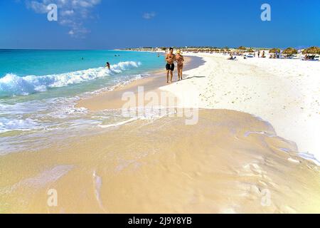 Strandleben bei Cayo Largo, Kuba, Karibik | Strandleben in Cayo Largo, Kuba, Karibik Stockfoto