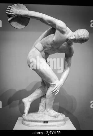 Discobolus römische klassische antike Skulptur. Stockfoto