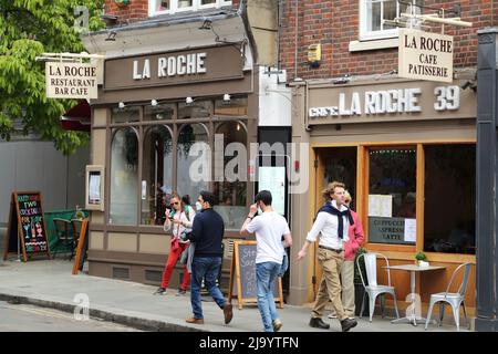 Das Restaurant La Roche bietet libanesische und marokkanische Gerichte in Covent Garden, London, Großbritannien Stockfoto