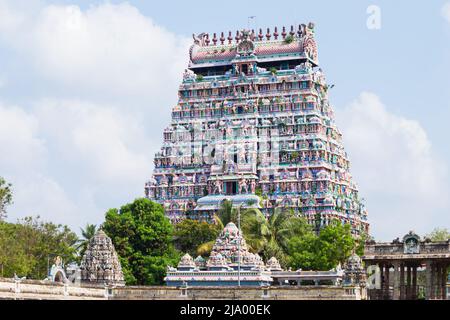 Blick auf Nord-Gopuram des Nataraja-Tempels, Chidambaram. Tamilnadu, Indien Stockfoto