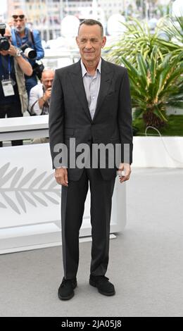 Tom Hanks bei der Elvis-Fotoschau während der Filmfestspiele von Cannes 75. in Cannes, Frankreich. Bilddatum: Donnerstag, 26. Mai 2022. Stockfoto