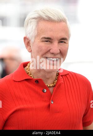 Cannes, Frankreich. 26..Mai 2022. Cannes, Frankreich. BAZ Luhrmann nimmt an der Elvis Photocall Teil, Teil der Filmfestspiele von Cannes 75., Palais de Festival, Cannes. Quelle: Doug Peters/EMPICS/Alamy Live News Stockfoto