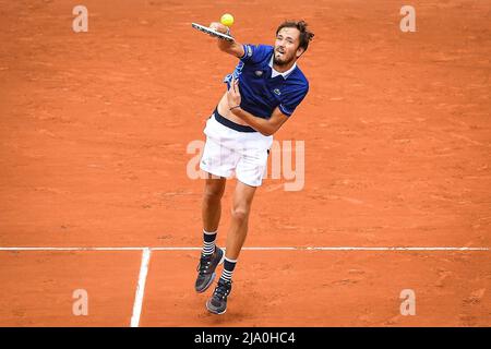 Paris, Frankreich. 26.. Mai 2022. Daniil MEDVEDEV aus Russland während des fünften Tages von Roland-Garros 2022, French Open 2022, Grand Slam Tennisturnier am 26. Mai 2022 im Roland-Garros-Stadion in Paris, Frankreich - Foto Matthieu Mirville/DPPI Credit: DPPI Media/Alamy Live News Stockfoto