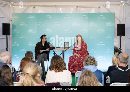 Hay-on-Wye, Wales, Großbritannien. 26.. Mai 2022. Jennifer Saint diskutiert ihr neues Buch Elektra auf dem Hay Festival 2022, Wales. Quelle: Sam Hardwick/Alamy. Stockfoto