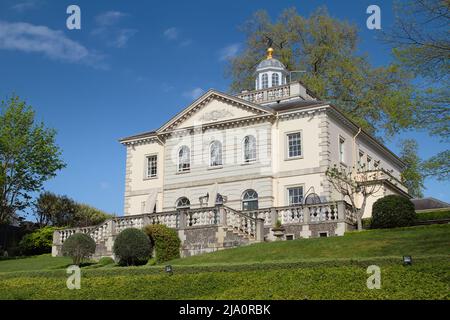 Ionic Mansion Villa am Regents Canal im Regents Park, entworfen vom Architekten Quinlan Terry, London, Großbritannien Stockfoto