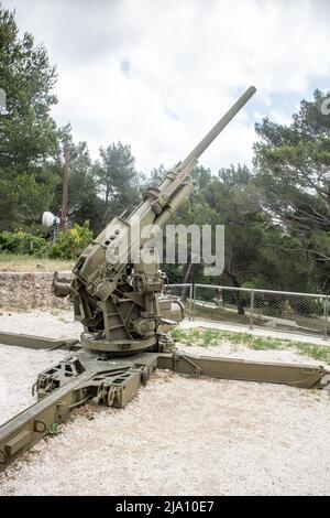 Reportage au Mont Faron (Toulon, Var, Frankreich) Gedenkstätte WW2 : 90 US-Flak-Kanone Stockfoto