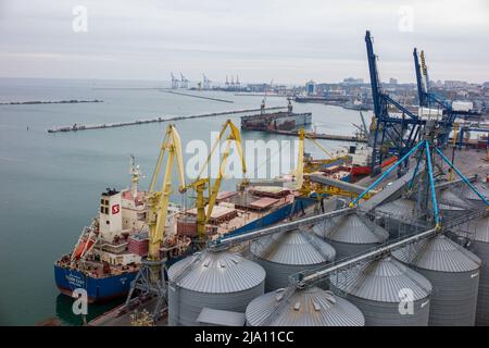 Getreideanleger im Hafen von Odessa Stockfoto