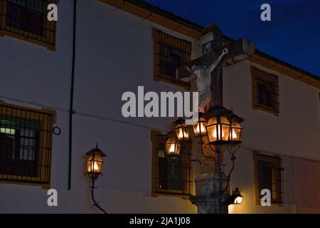 Plaza de Capuchinos Statue des Christus der Laternen Christo de los Faroles Abend Altstadt Cordoba Spanien Stockfoto