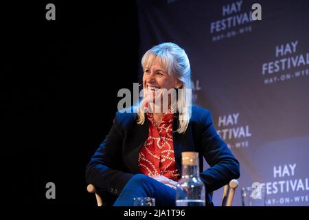 Hay-on-Wye, Wales, Großbritannien. 26.. Mai 2022. Hay on Earth Forum: Reconnections Land, People and Farming Futures besteht aus Minette Batters, Peter Hetherington und Nick Palmer, die beim Hay Festival 2022 in Wales über Lebensmittel und den Agrarsektor diskutieren. Quelle: Sam Hardwick/Alamy. Stockfoto