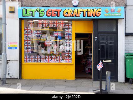 26/05/2022 Sheerness On Sea. Isle Sheppey UK Sheerness on Sea ist eine Küstenstadt an der Kent-Seite der Themse-Mündung. Anwohner und Geschäftsreisende Stockfoto