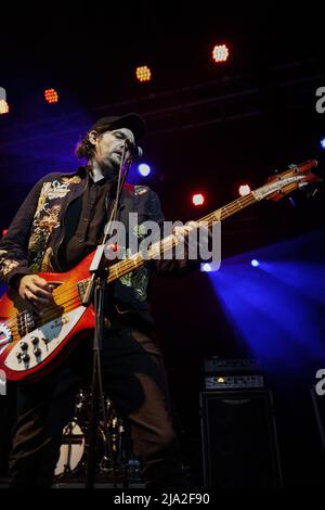 London, England, 26.. Mai 2022, Carl Barât, Gary Powell, Anthony Rossomando & Jamie Reynolds gehen auf die Bühne, um 16 Jahre seit dem Originalalbum Nigel R Glasgow/Alamy Live News zu chamotieren Stockfoto