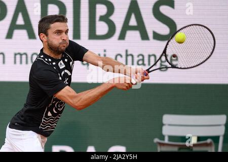 Paris, Frankreich. 26. Mai 2022, Gilles Simon von Frankreich während des fünften Tages von Roland Garros am 26. Mai 2022 in Paris, Frankreich. Foto von Laurent Zabulon/ABACAPRESS.COM Stockfoto