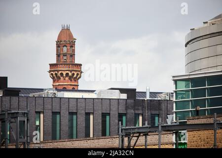 Der denkmalgeschützte HMP Manchester Strangeways wurde von Alfred Waterhouse, einem Bilderlüftungsturm, entworfen Stockfoto