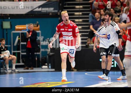 Aalborg, Dänemark. 25., Mai 2022. Rene Antonsen (22) von Aalborg Handball im dänischen HTH Herreliga-Spiel zwischen Aalborg Handball und Bjerringbro-Silkeborg Handball in der Jutlander Bank Arena in Aalborg. (Foto: Gonzales Photo - Balazs Popal). Stockfoto