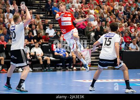 Aalborg, Dänemark. 25., Mai 2022. Christian Termansen (26) von Aalborg Handball beim dänischen HTH Herreliga-Spiel zwischen Aalborg Handball und Bjerringbro-Silkeborg Handball in der Jutlander Bank Arena in Aalborg. (Foto: Gonzales Photo - Balazs Popal). Stockfoto