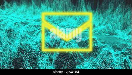 Bild von Neon-Mail-Symbol und grünen Wellen auf schwarzem Hintergrund Stockfoto