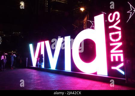 Sydney, Australien. 27. Mai 2022. Vivid Sydney 2022 läuft vom 27. Mai bis zum 18. Juni 2022. Im Bild: First Fleet Park. Kredit: Richard Milnes/Alamy Live Nachrichten Stockfoto